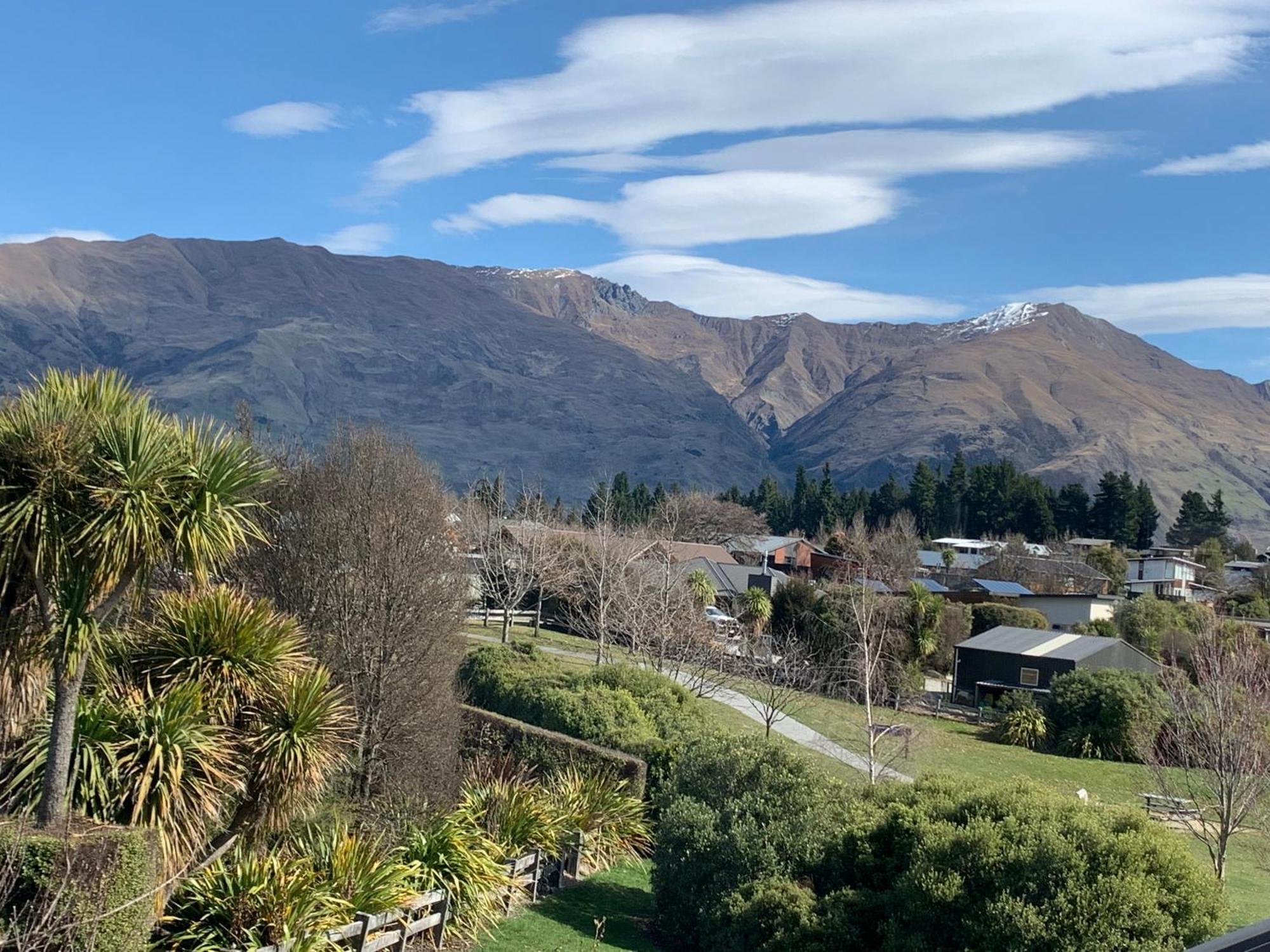 Parkside Loft Appartement Wanaka Buitenkant foto